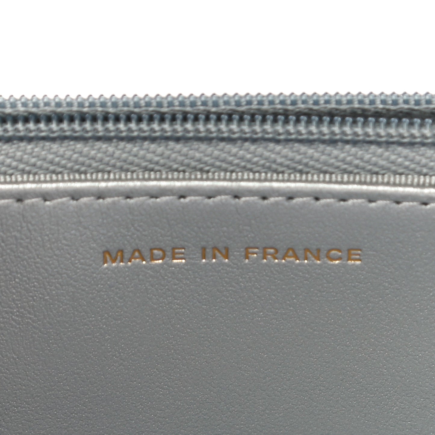 Iridescent Goatskin Quilted Wallet On Chain WOC Silver