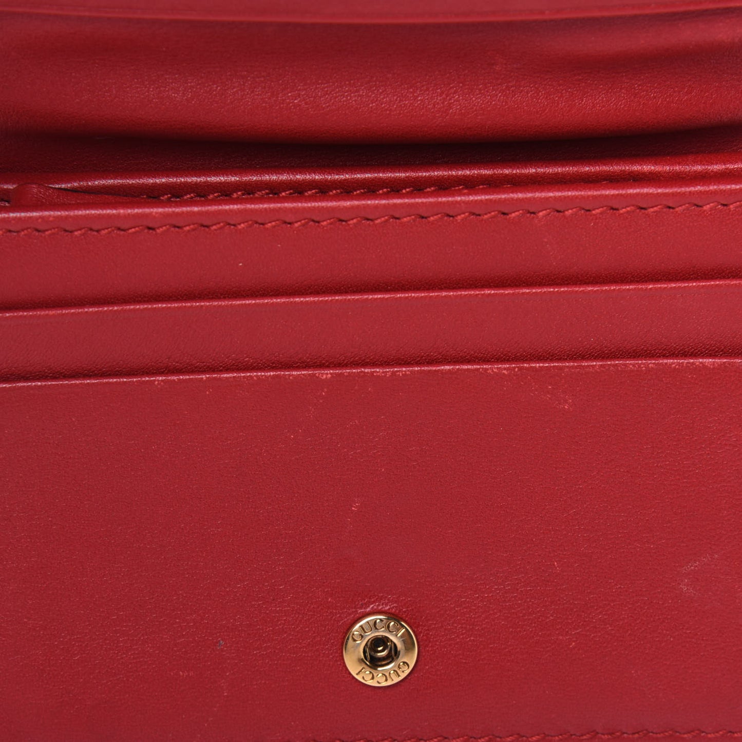 Calfskin Matelasse GG Marmont Card Case Wallet Hibiscus Red