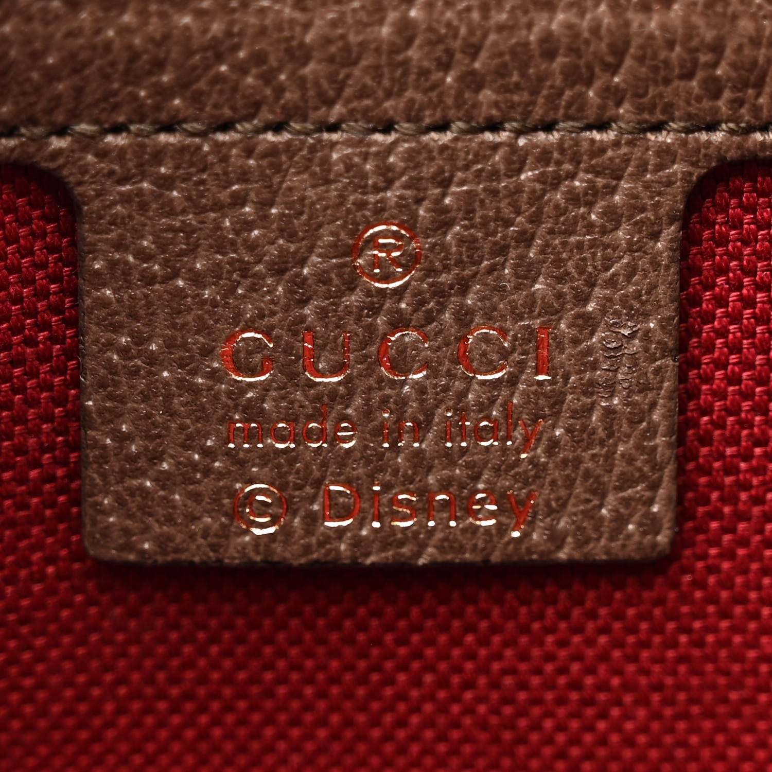 Gucci X DISNEY GG Supreme Monogram Donald Duck Small Interlocking G Belt Bag 90 36 Beige Multicolor New Acero 6 of 12