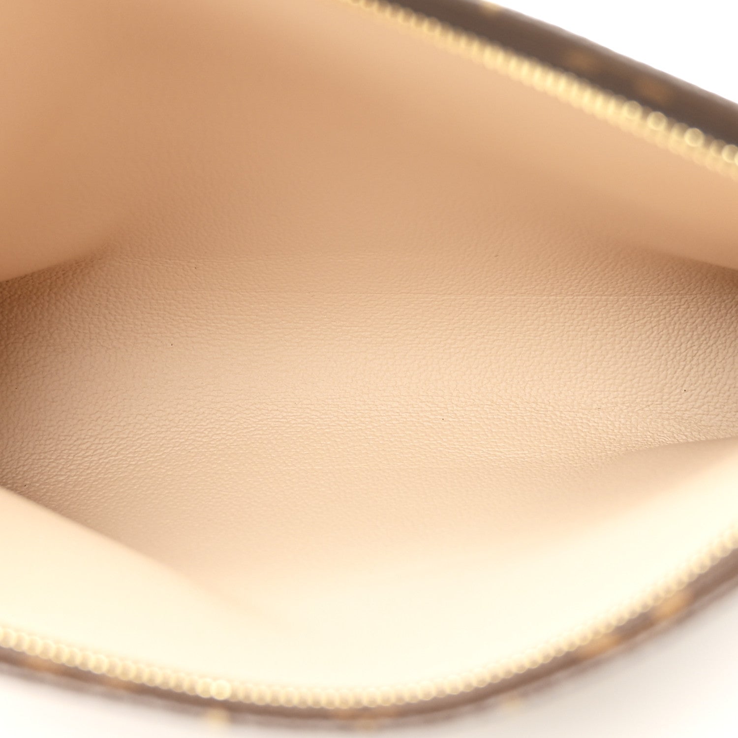 Louis Vuitton Monogram Toiletry Pouch 26 6 of 7