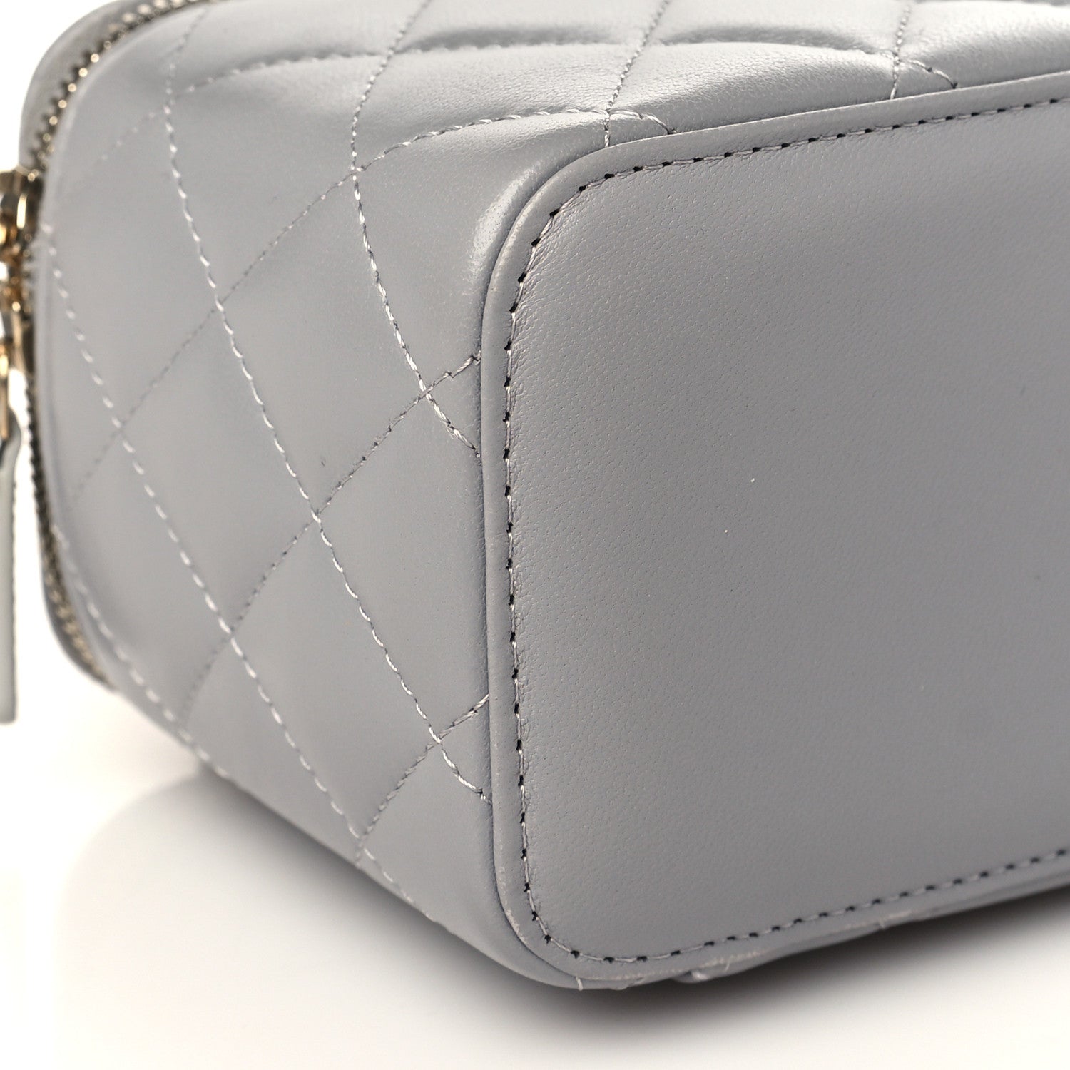 Chanel Lambskin Quilted Small Pearl Crush Vanity Case With Chain Grey 8 of 10