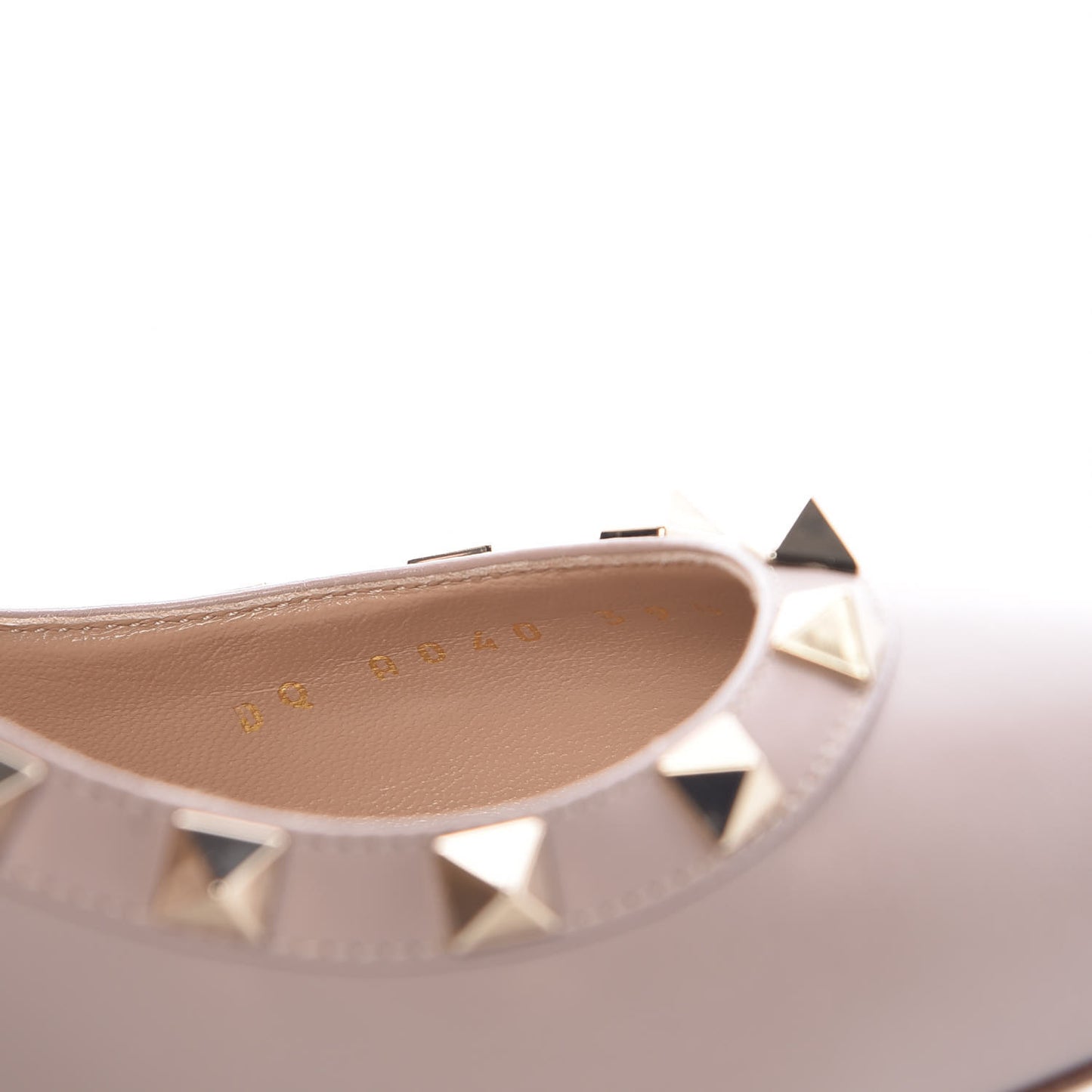 Calfskin Rockstud 85mm Pumps 39.5 Poudre