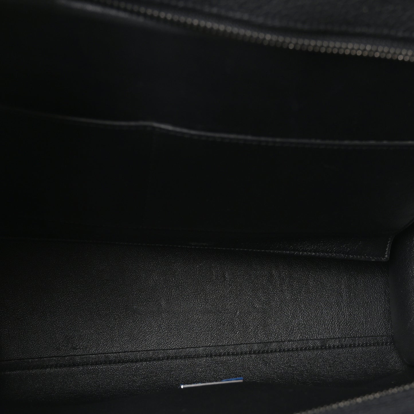 Drummed Calfskin Suede Medium Trapeze Black