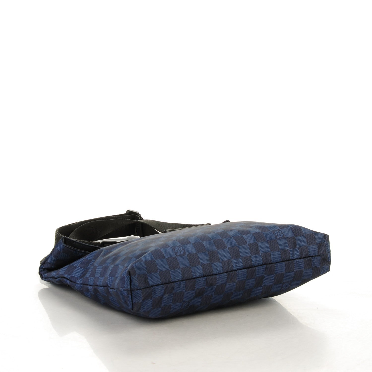Louis Vuitton Nylon Damier Cup Messenger Oxygen 4 of 7