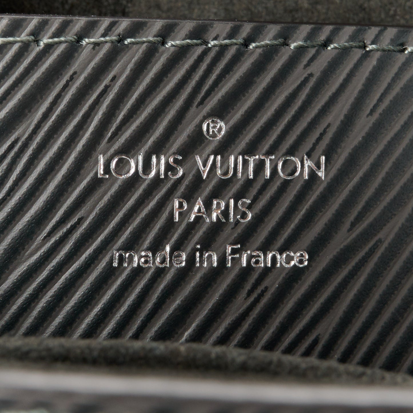 Epi Twist Shoulder Bag MM Platine