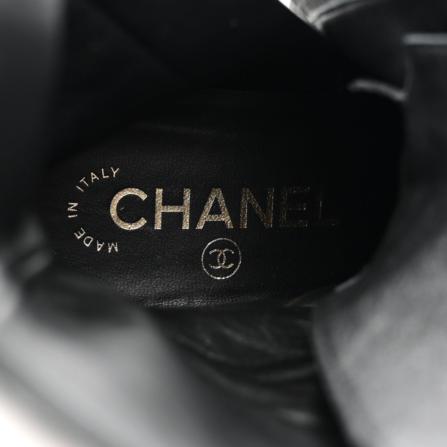 Chanel Crumpled Calfskin Patent Cap Toe Lace Up Combat Boots 35 Black 8 of 9