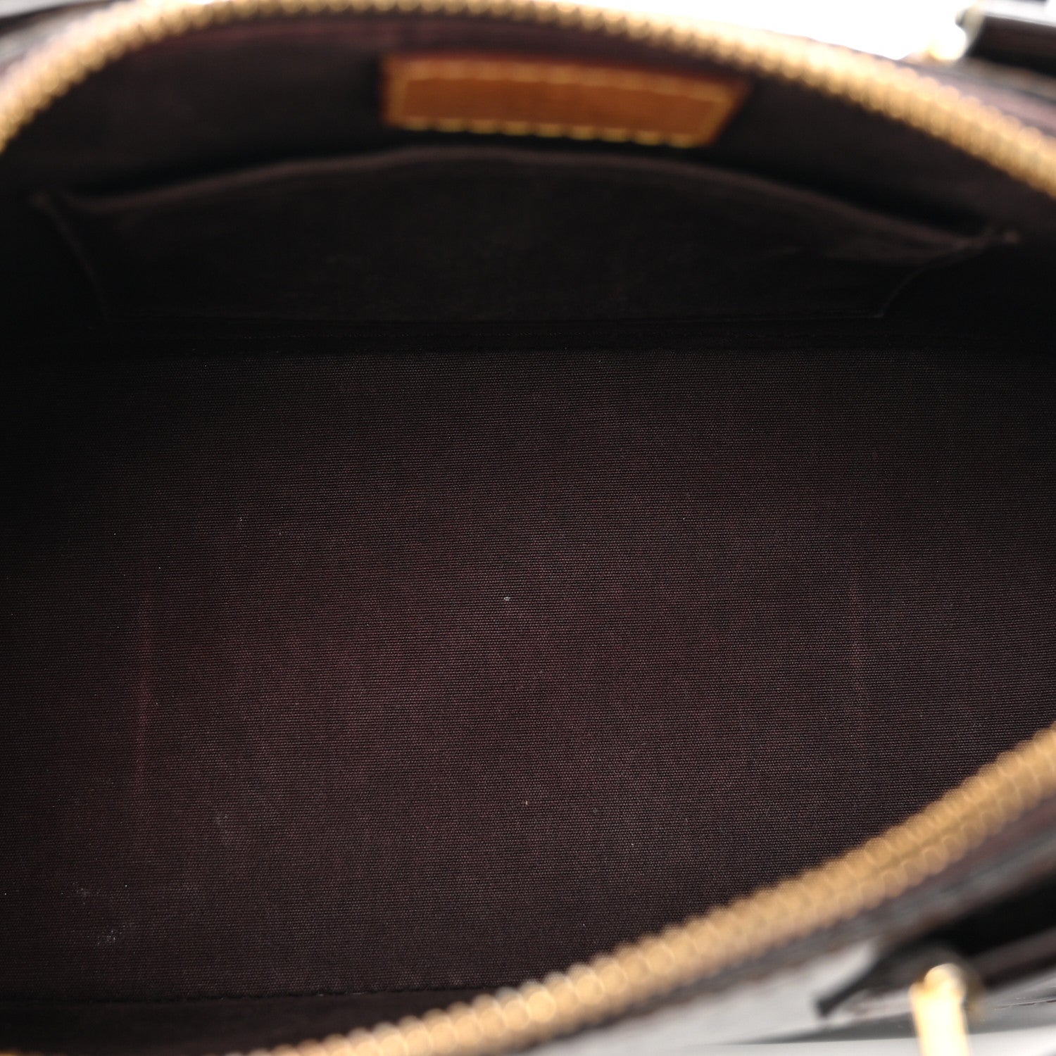 Louis Vuitton Vernis Alma BB Amarante 6 of 9