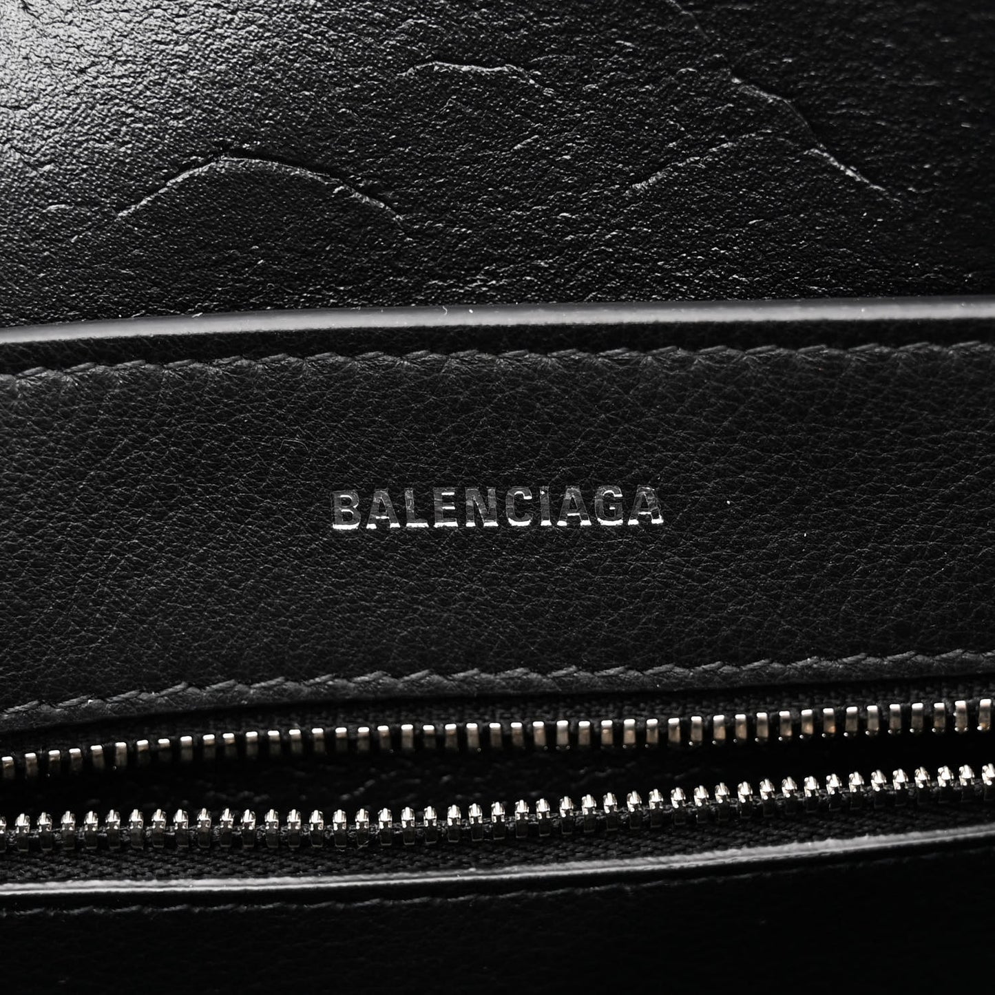 Smooth Calfskin Logo Double Sided XXS Everyday Tote Black White