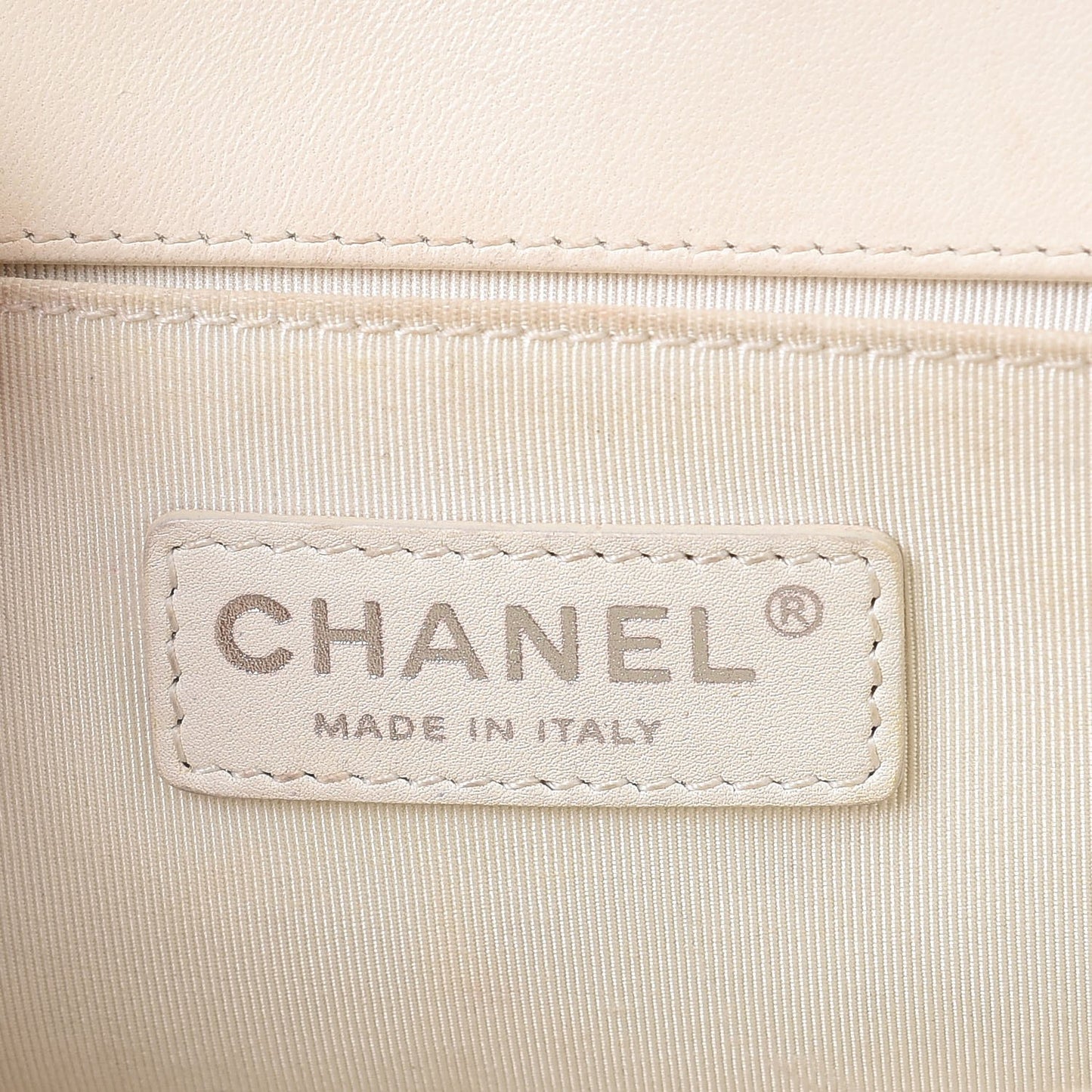 Lambskin Quilted Medium Boy Flap White
