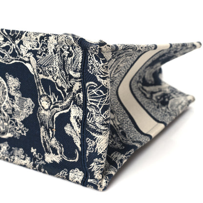 Christian Dior Canvas Embroidered Medium Toile De Jouy Reverse Book Tote Blue 10 of 13