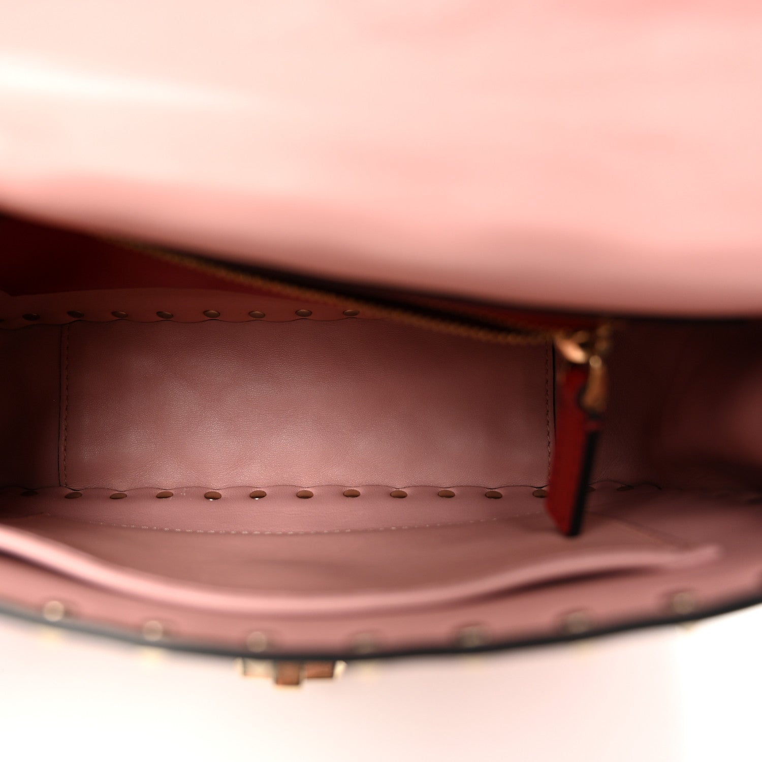 Valentino Garavani Lambskin Medium Rockstud Spike Shoulder Bag Poudre 5 of 10