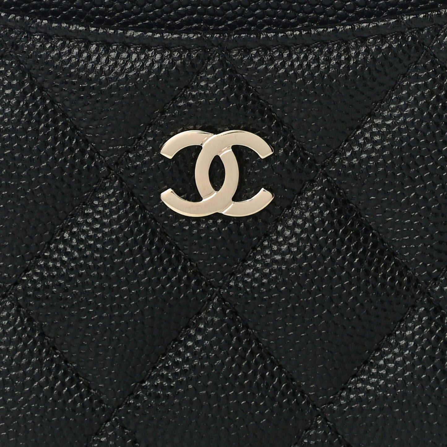 Caviar Quilted CC Zip Card Holder Black