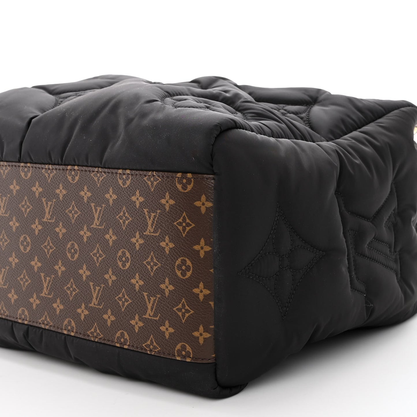 Econyl Monogram Pillow Giant Onthego MM Black