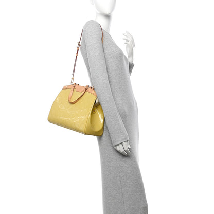 Louis Vuitton Vernis Brea MM  Blanc Corail 2 of 9