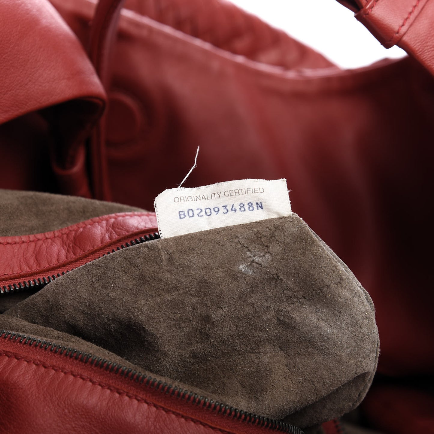 Nappa Intrecciato Large Campana Hobo Red