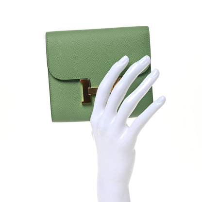 Hermes Epsom Constance Compact Passant Wallet Vert Criquet 2 of 10
