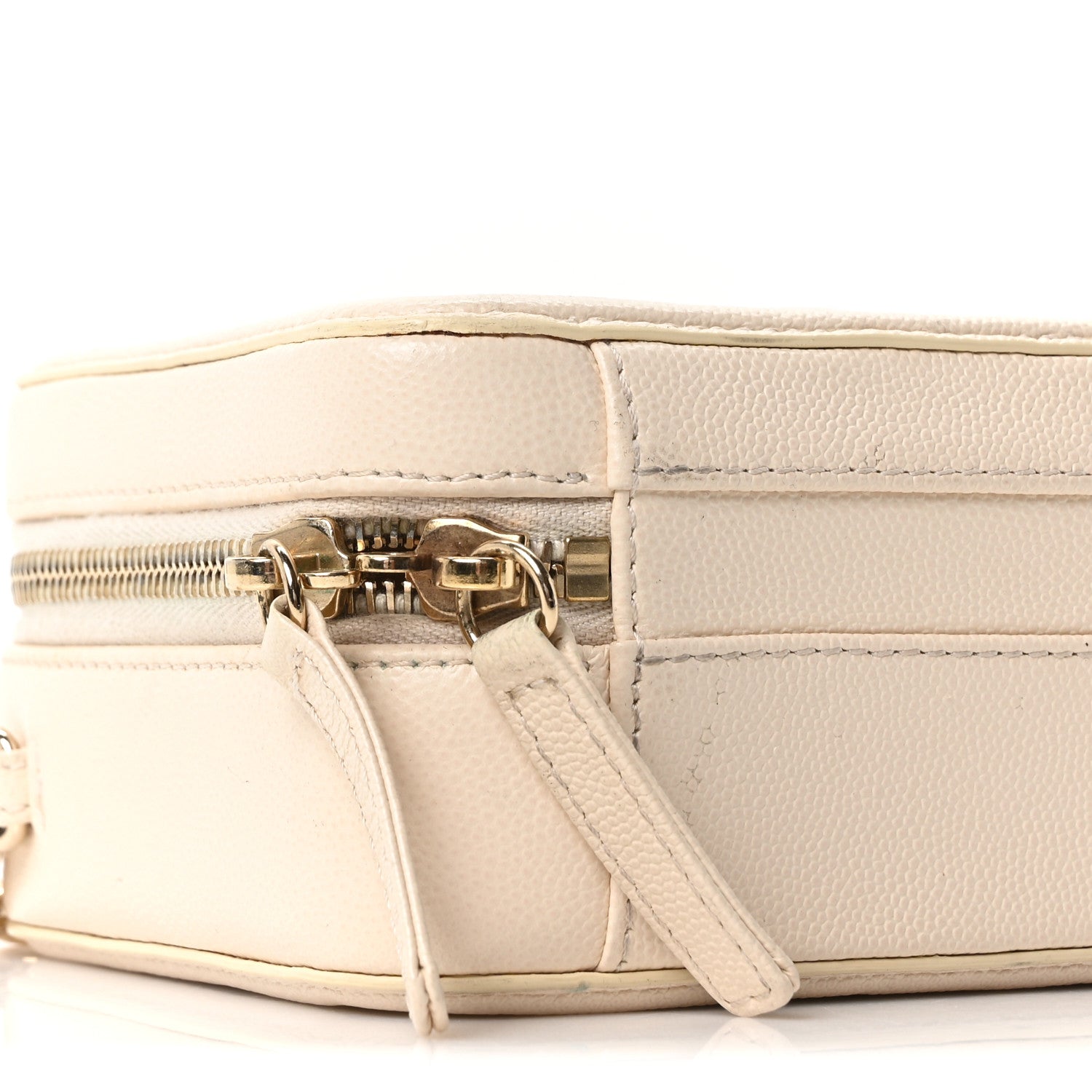 Chanel Caviar Quilted Small CC Filigree Vanity Case White 8 of 10