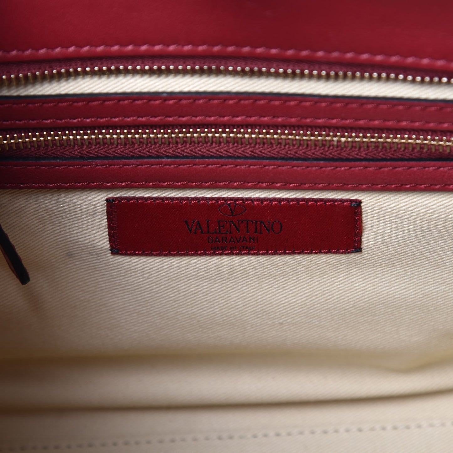 Vitello Small Rockstud Double Handle Tote Red