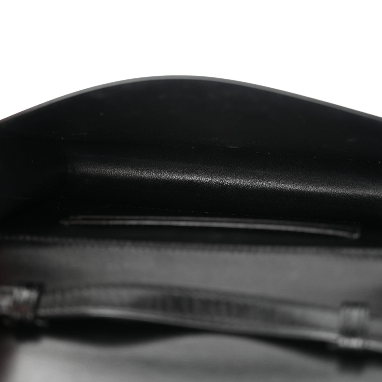 Saint Laurent Smooth Calfskin Bag Black 5 of 13