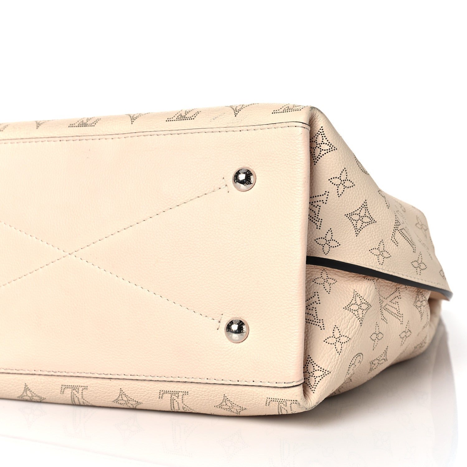 Louis Vuitton Mahina Carmel Hobo Creme 8 of 11