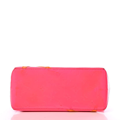 Louis Vuitton Vernis Fluo Reade PM Rose 16 of 19