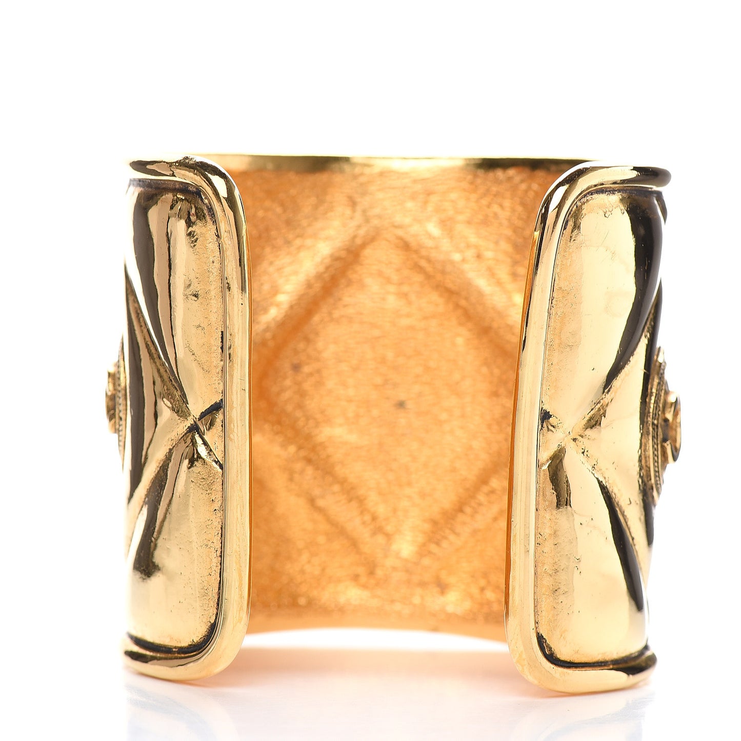 Metal Quilted Wide CC Cuff Gold