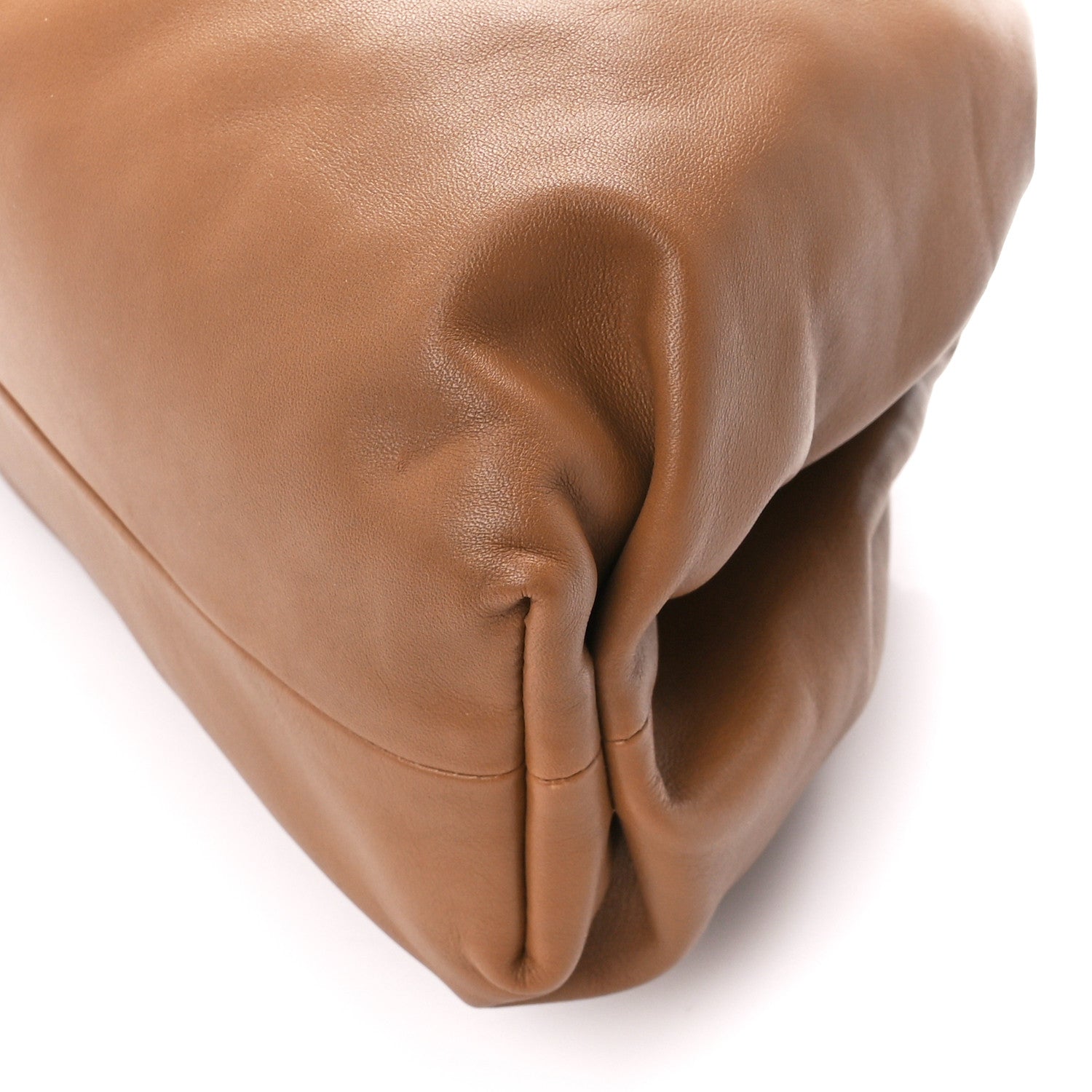 Bottega Veneta Smooth Butter Calf The Pouch Oversized Clutch Cammello 11 of 11