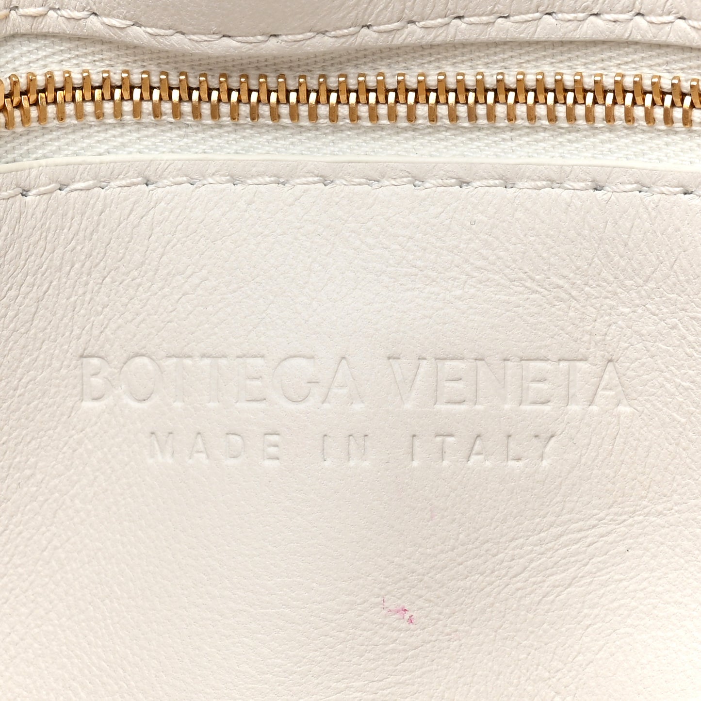 Lambskin Maxi Intreccio Padded Chain Cassette Crossbody Bag White