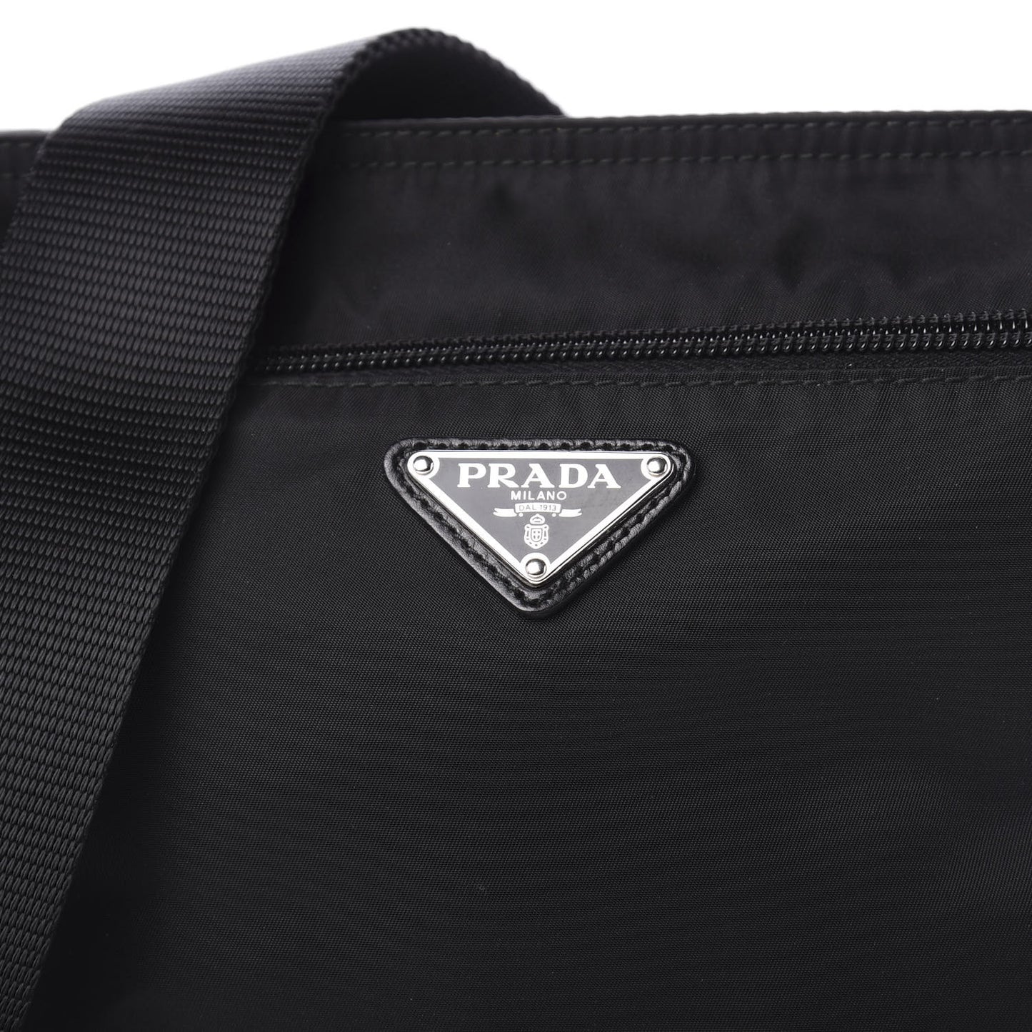 Nylon Flat Messenger Bag Black