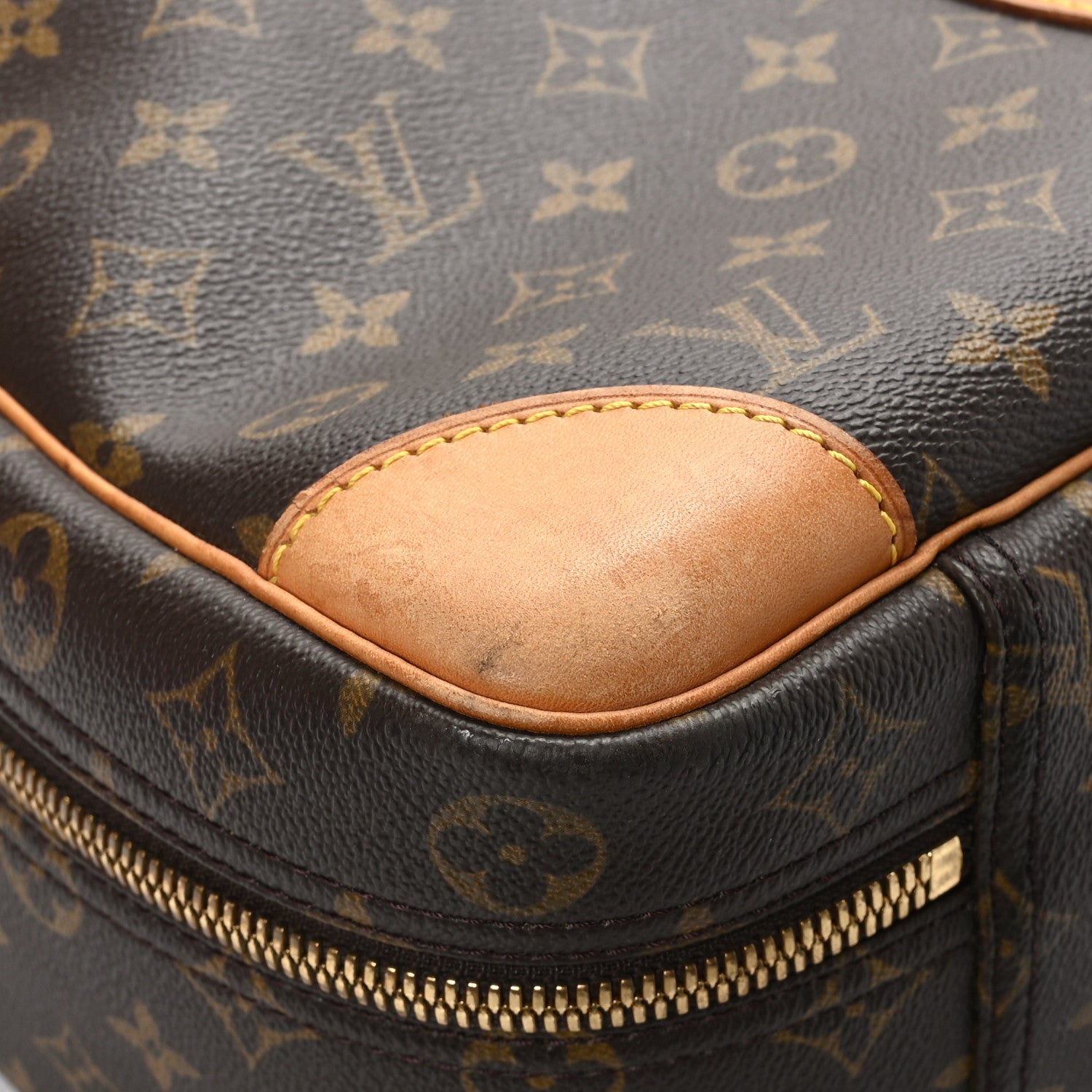 Louis Vuitton Monogram Sirius 45 8 of 11
