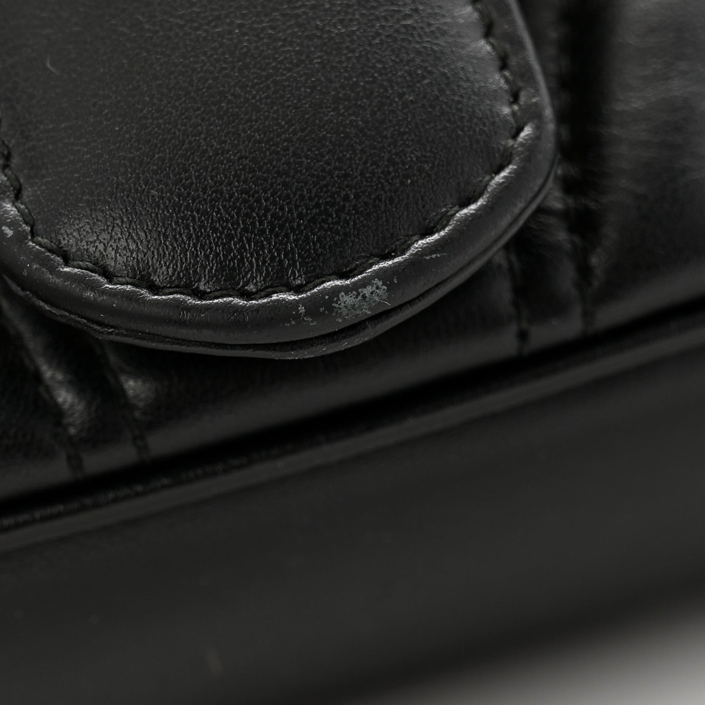 Calfskin Matelasse Mini GG Marmont Shoulder Bag Black