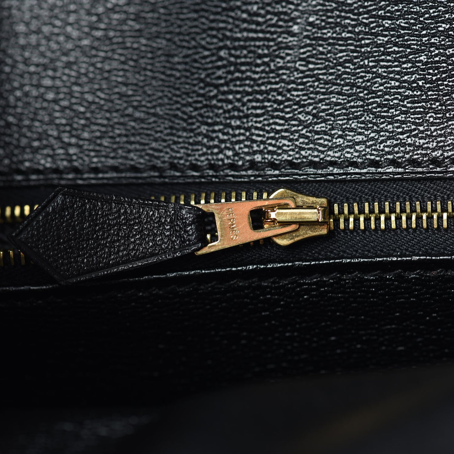 Shiny Porosus Crocodile Birkin 35 Black
