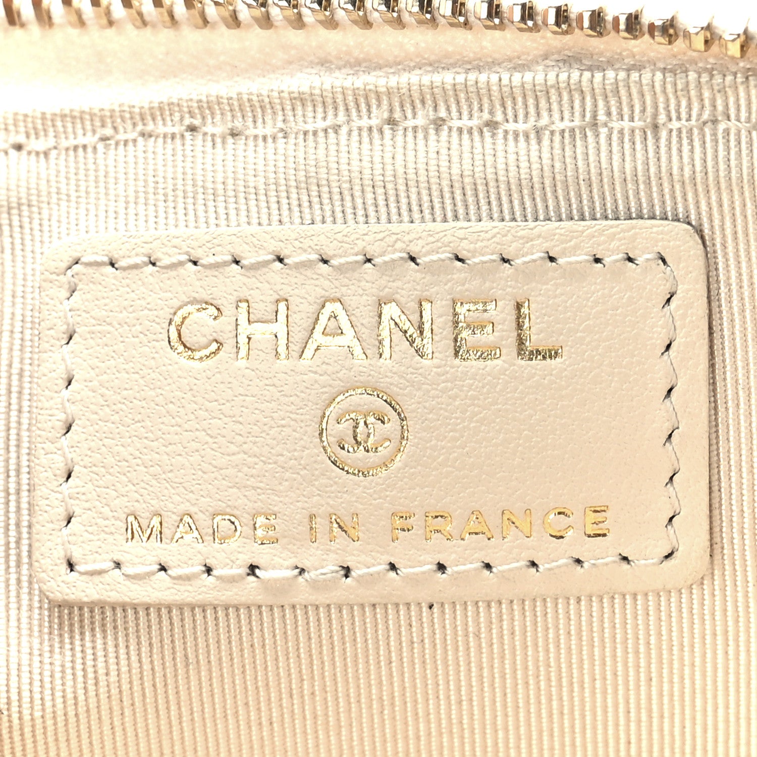 Chanel Caviar Quilted Classic iPhone Pouch Light Beige 6 of 11