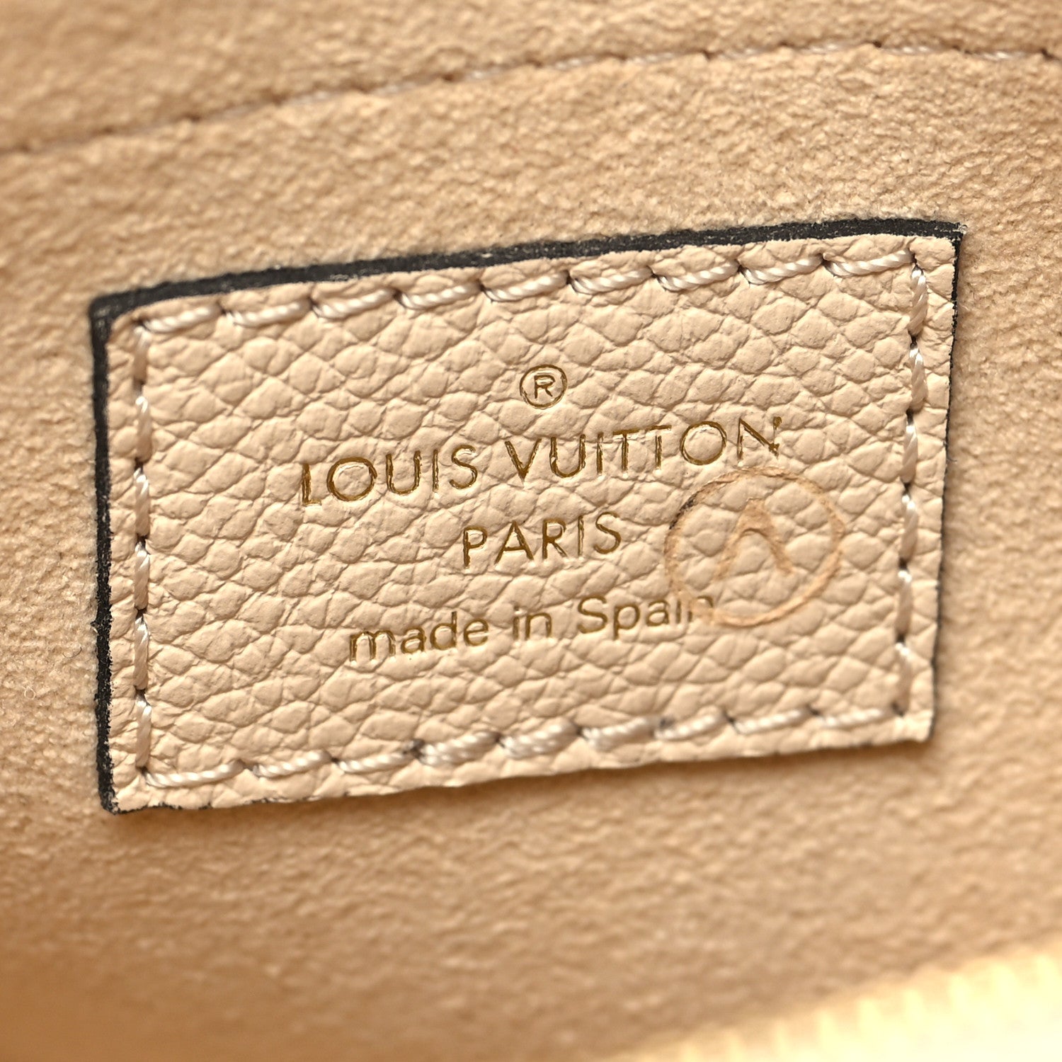 Louis Vuitton Empreinte Monogram Giant Multi Pochette Accessories Cream 7 of 11