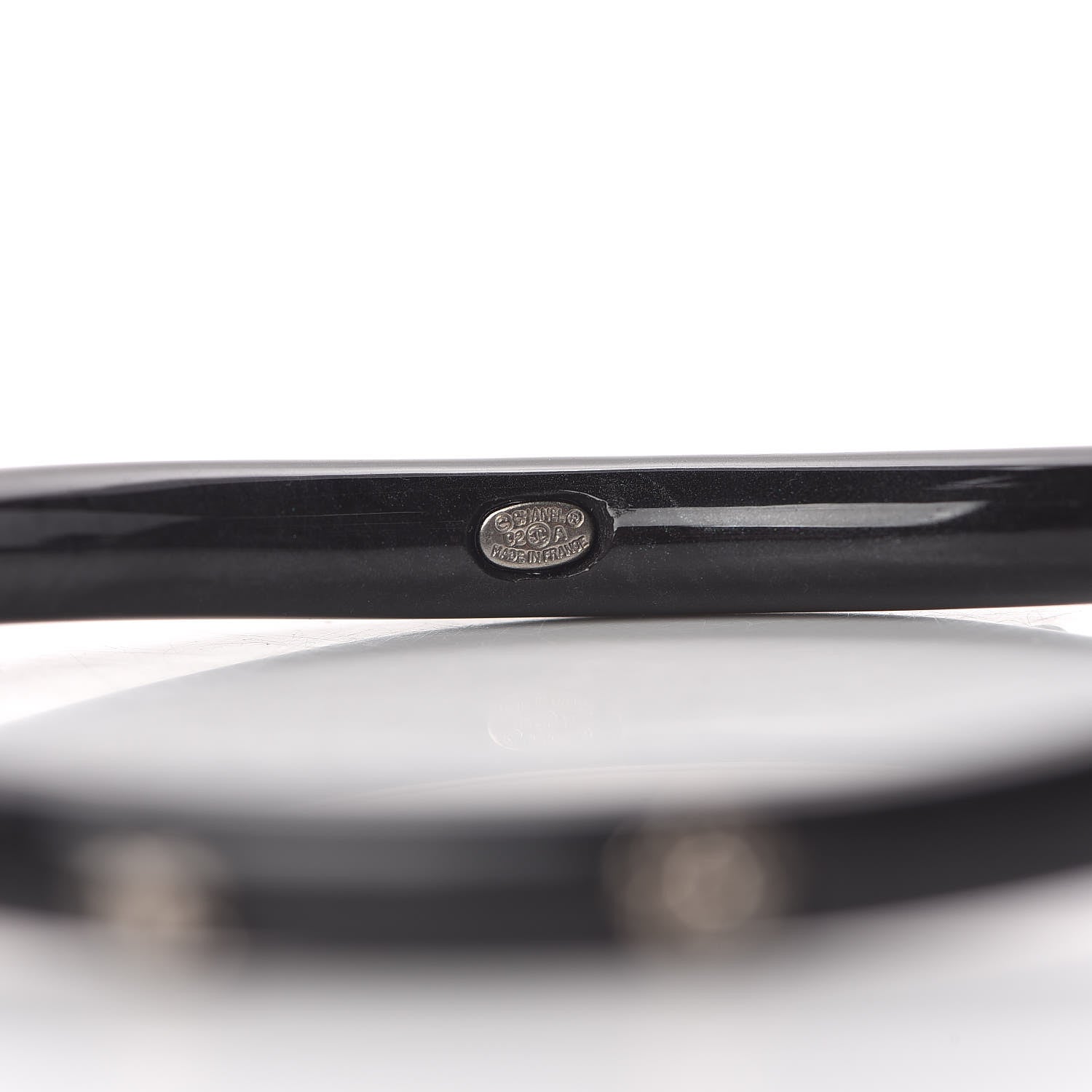 Chanel Resin Camellia CC Bracelet Black 4 of 4