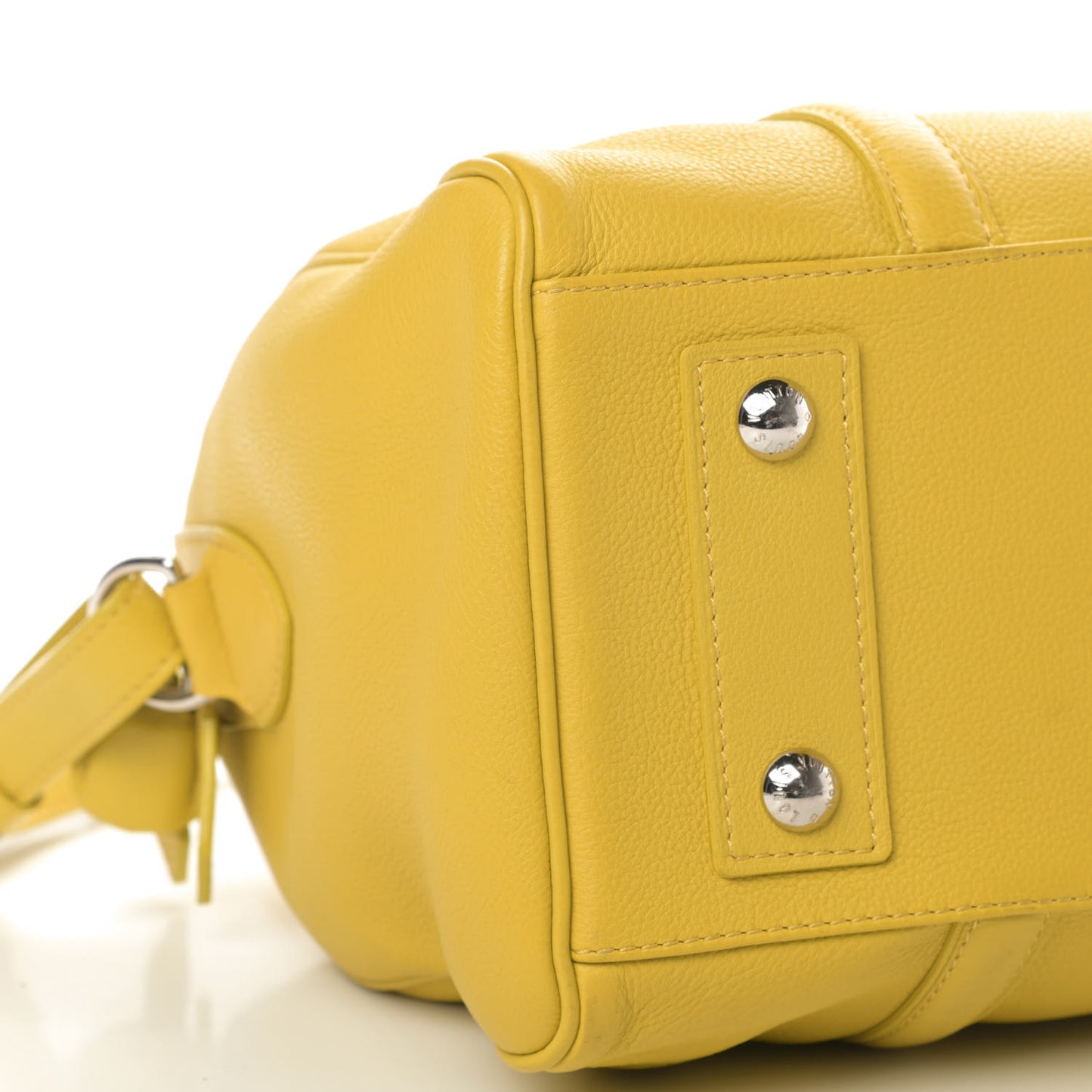 Veau Cachemire SC Bag PM Pistache