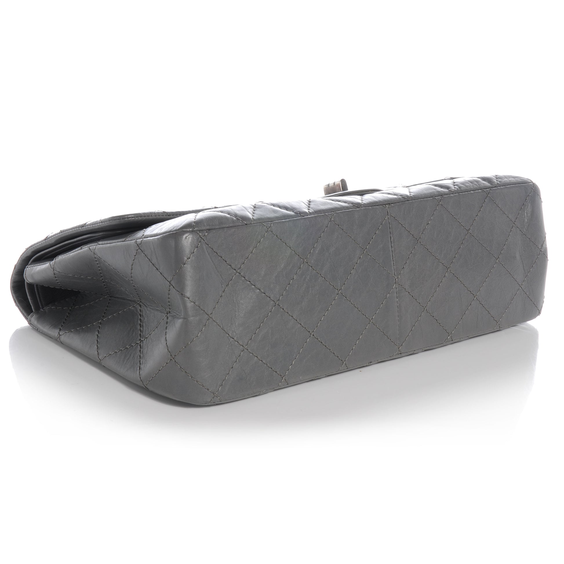 Chanel Aged Calfskin 2.55 Reissue 227 Flap Grey 4 of 8