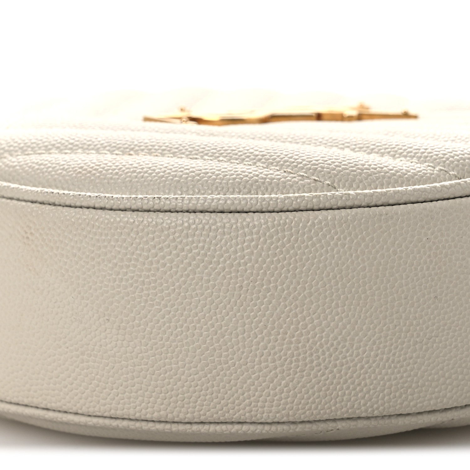 Saint Laurent Grain De Poudre Matelasse Chevron Quilted Round Vinyle Camera Bag Crema Soft 32 of 40