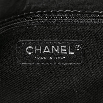 Chanel Washed Calfskin Diamond Stitch Hamptons Clutch With Chain Black 6 of 9