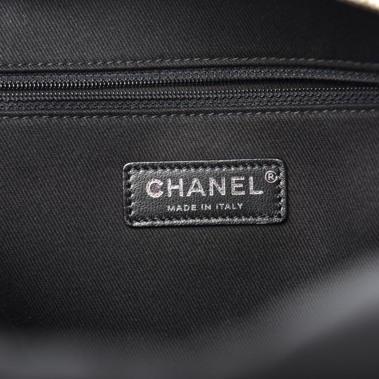 Chanel Canvas Rubber Airlines Large Zip Shopping Tote Black White Red 8 of 15