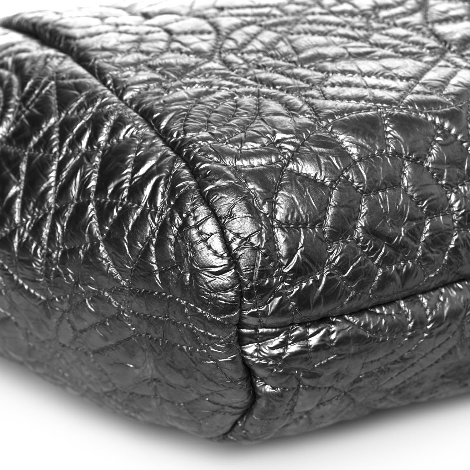 Chanel Vinyl Graphic Edge Tote Silver 10 of 12
