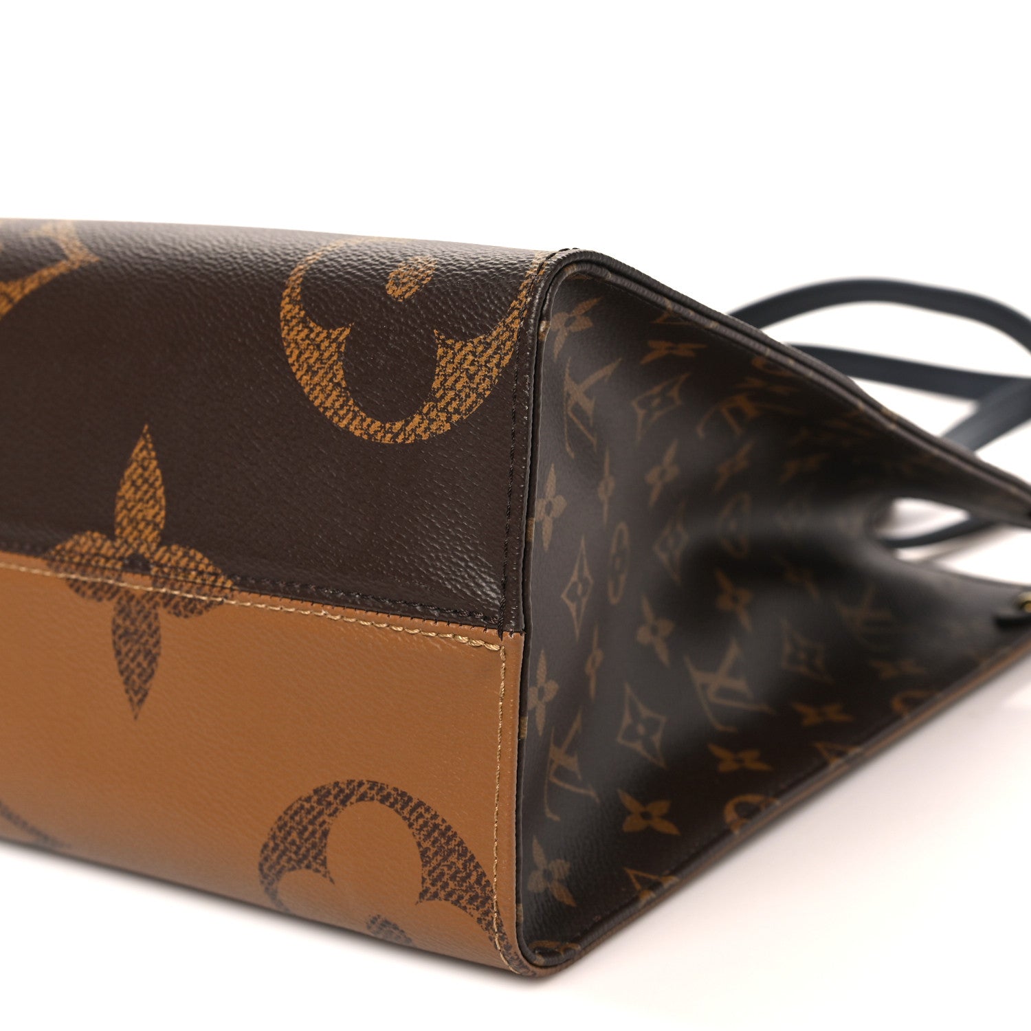 Louis Vuitton Reverse Monogram Giant Onthego MM 9 of 9