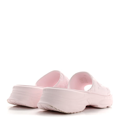 Louis Vuitton Rubber Monogram Embossed Pool 55 Flat Comfort Mule 40 Rose Clair 5 of 11