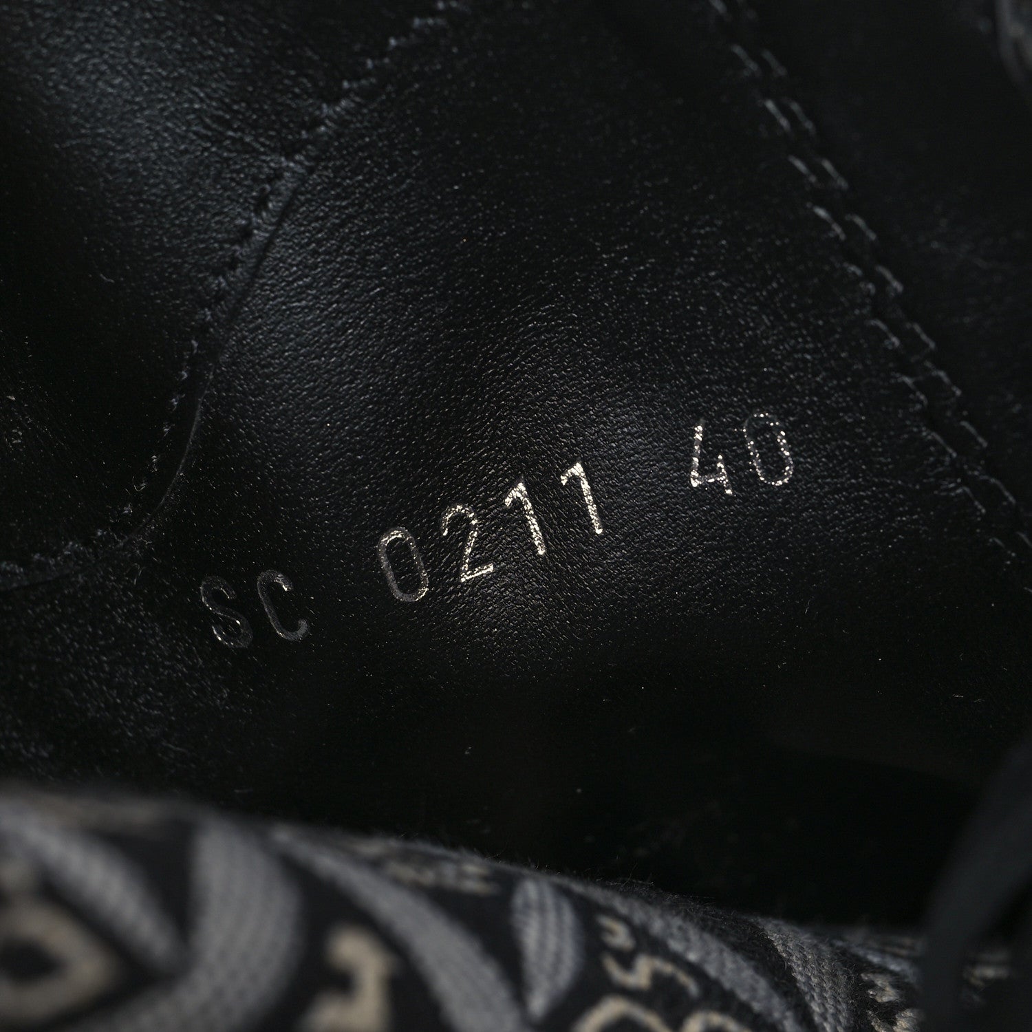 Louis Vuitton Suede Calfskin Jacquard Since 1854 Laureate Platform Desert Boots 40 Black 7 of 7