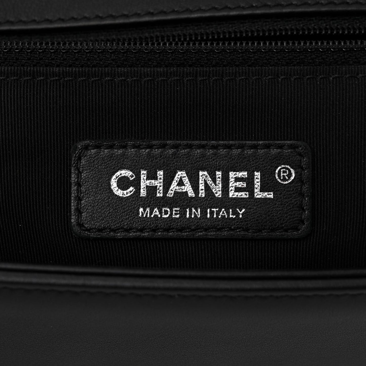 Calfskin Chevron Quilted New Medium Boy Flap Black