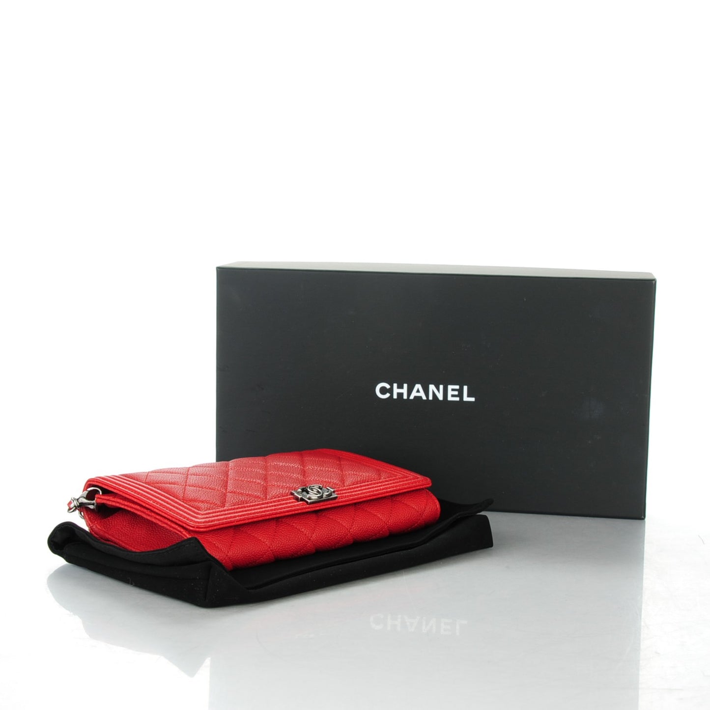 Caviar Quilted Boy Wallet On Removable Chain WOC Red
