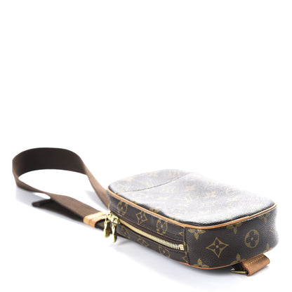 Louis Vuitton Monogram Pochette Gange 3 of 7