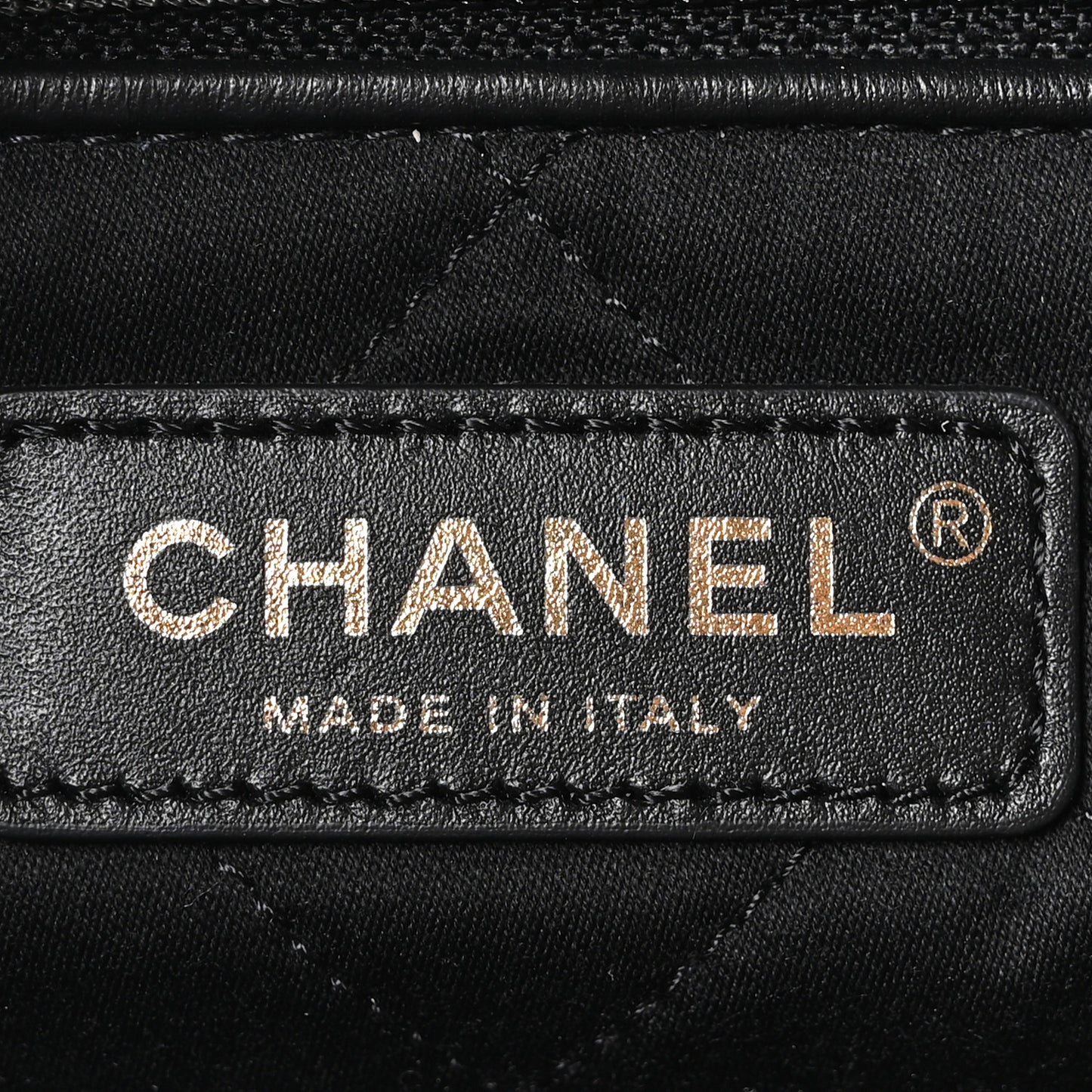 Shiny Calfskin Quilted Small Chanel 22 Black