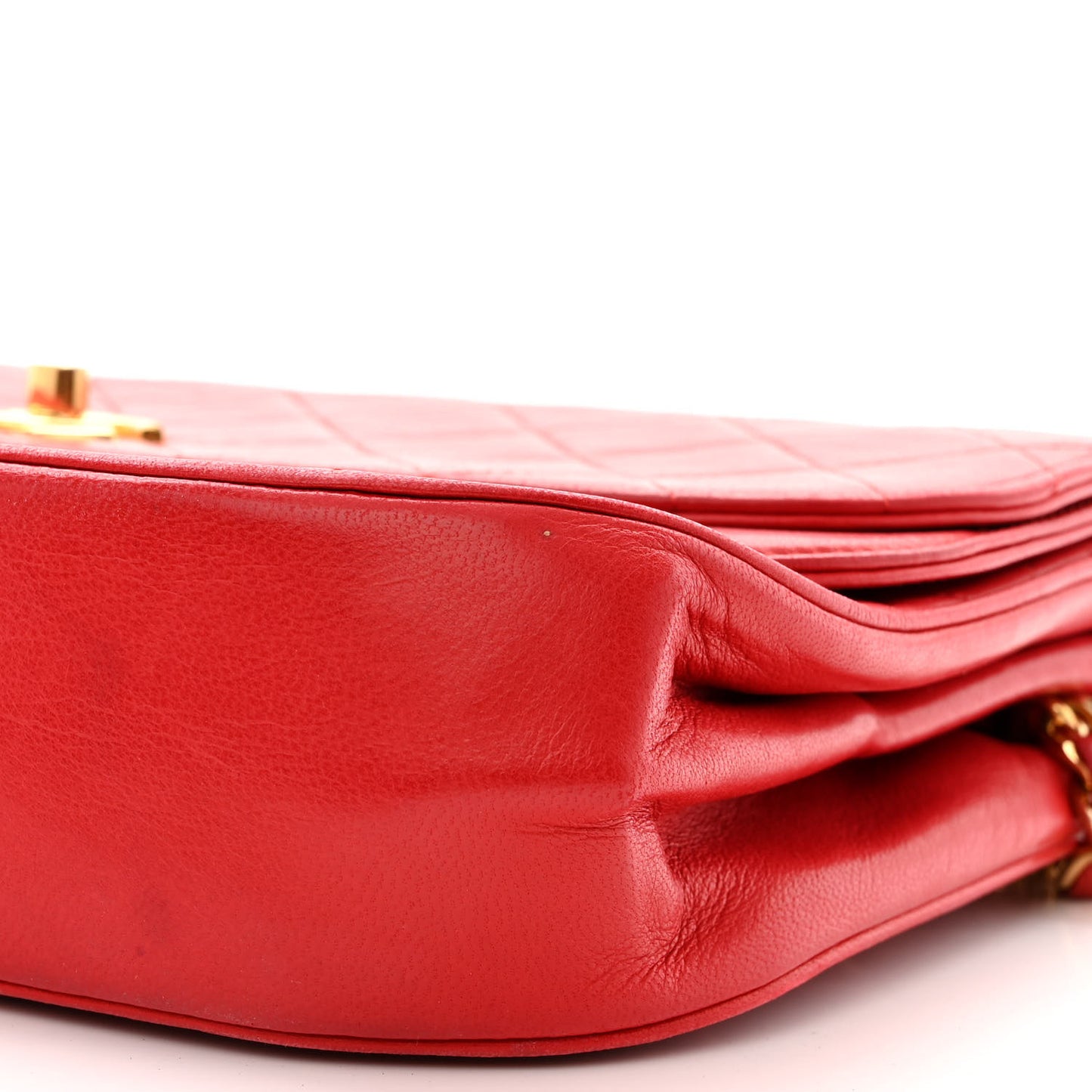 Lambskin Quilted Medium Single Flap Red