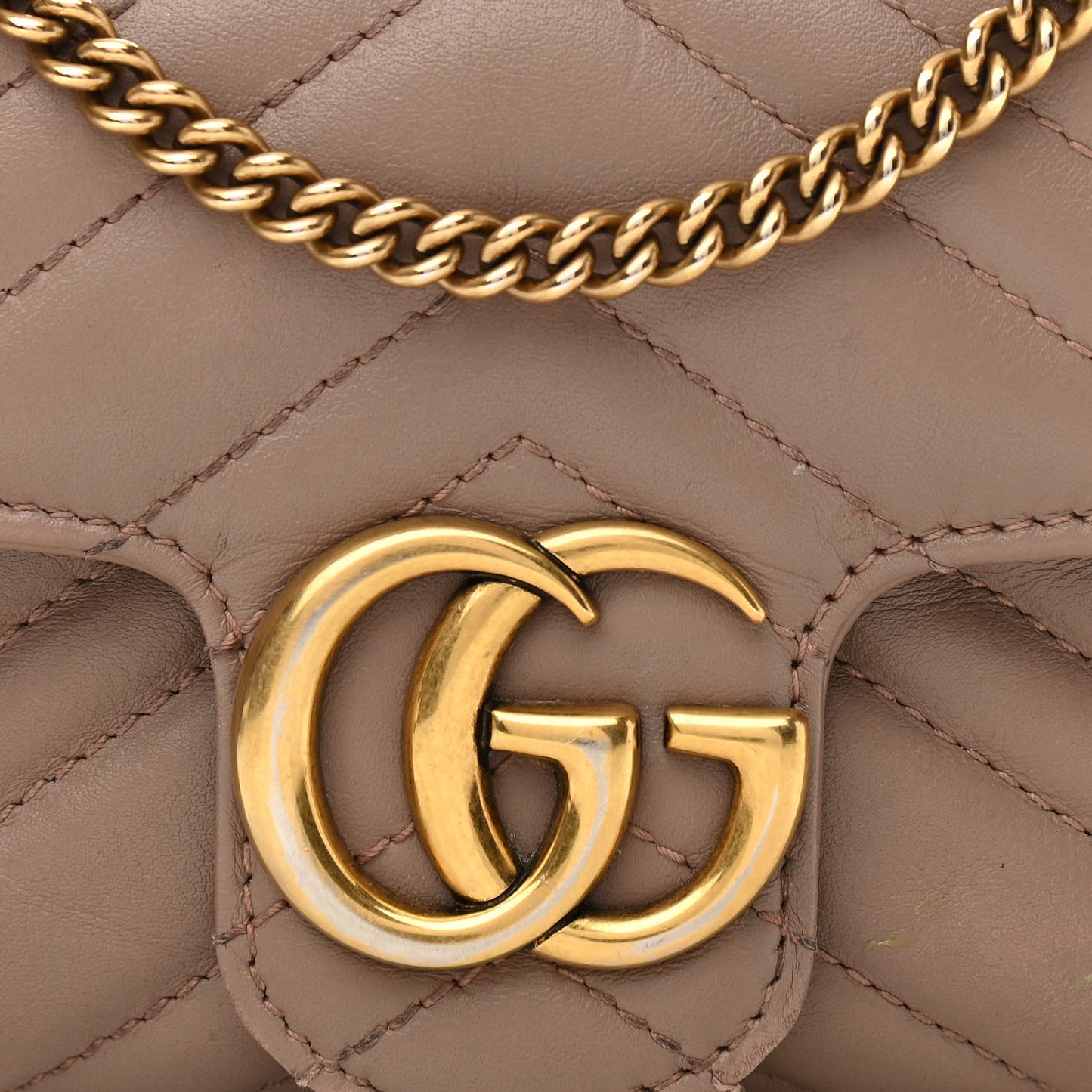 Calfskin Matelasse Super Mini GG Marmont Shoulder Bag Porcelain Rose